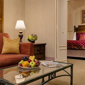 Mini Suite